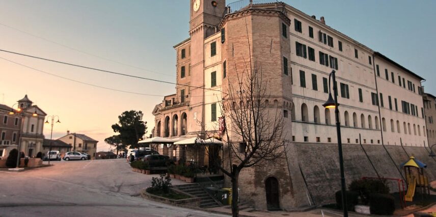 paesi intorno senigallia